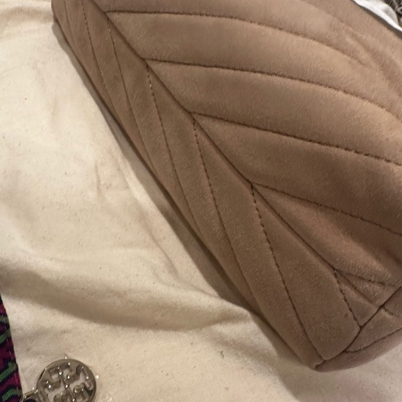 Tory Burch Kira Chevron mixed mat - Picture 9 of 9